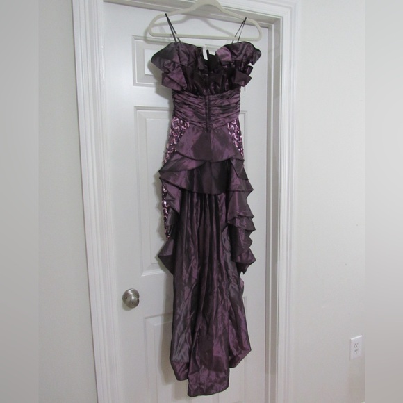 Vintage Gunne Sax Sequin Draped-Back Gown - Picture 10 of 16